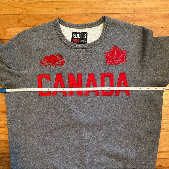 Roots Canada Limited Edition Crew Sweatshirt - Picture 6 of 6